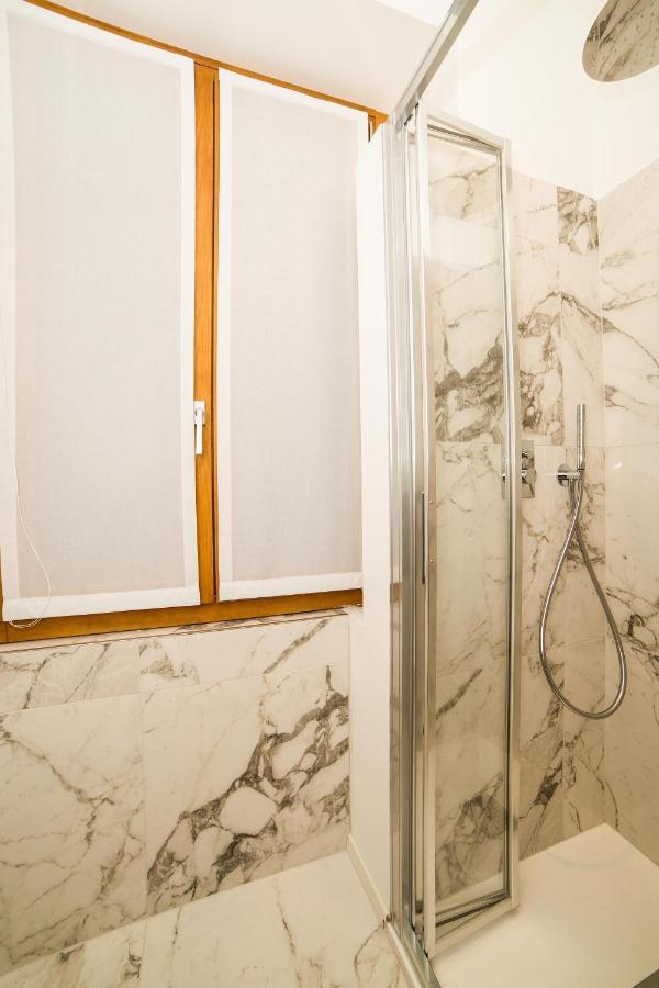 Milan Chic Luxury Apartments-Hosted By Sweetstay מראה חיצוני תמונה