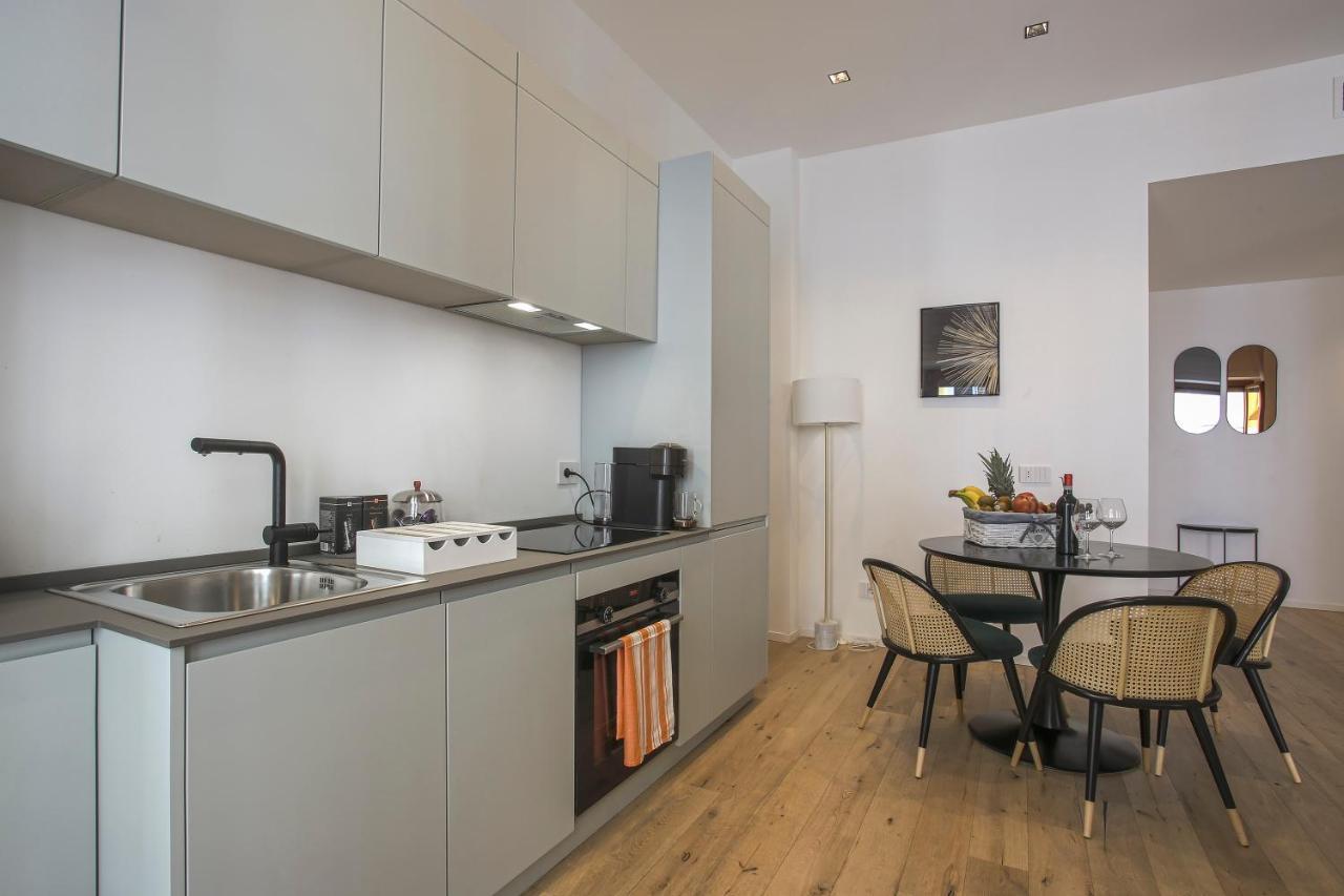 Milan Chic Luxury Apartments-Hosted By Sweetstay מראה חיצוני תמונה