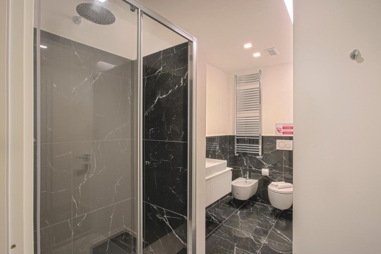 Milan Chic Luxury Apartments-Hosted By Sweetstay מראה חיצוני תמונה