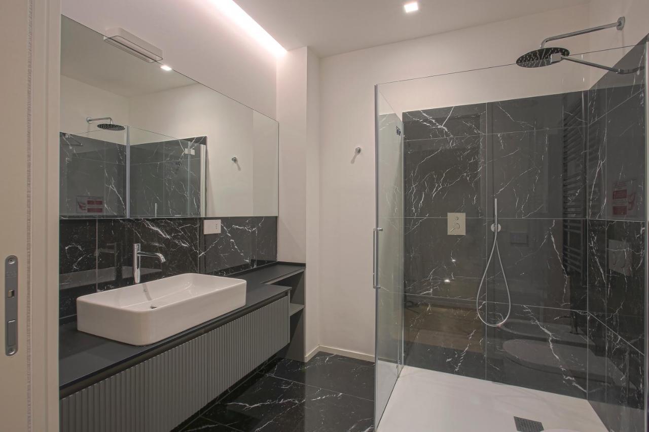 Milan Chic Luxury Apartments-Hosted By Sweetstay מראה חיצוני תמונה