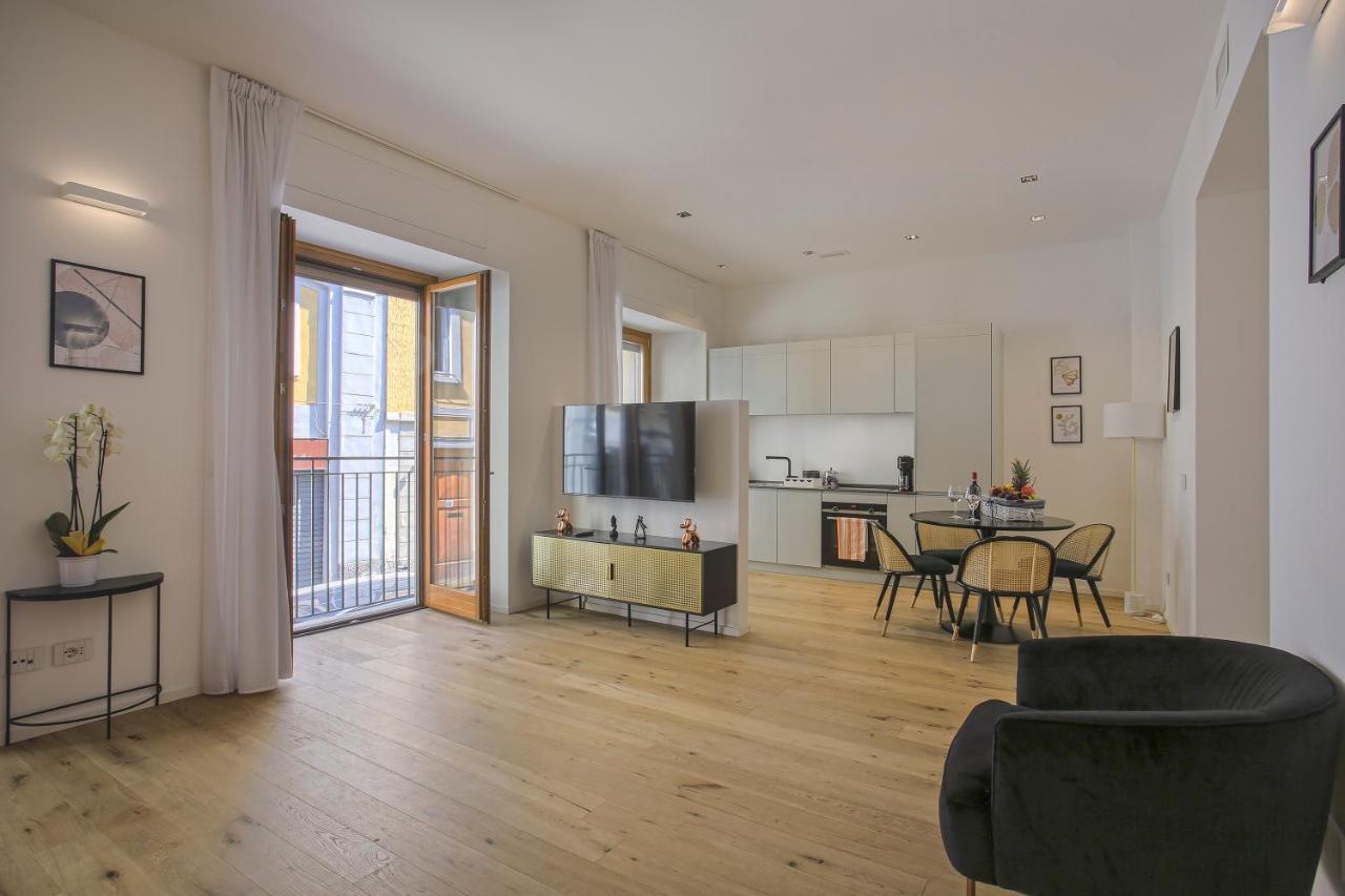 Milan Chic Luxury Apartments-Hosted By Sweetstay מראה חיצוני תמונה